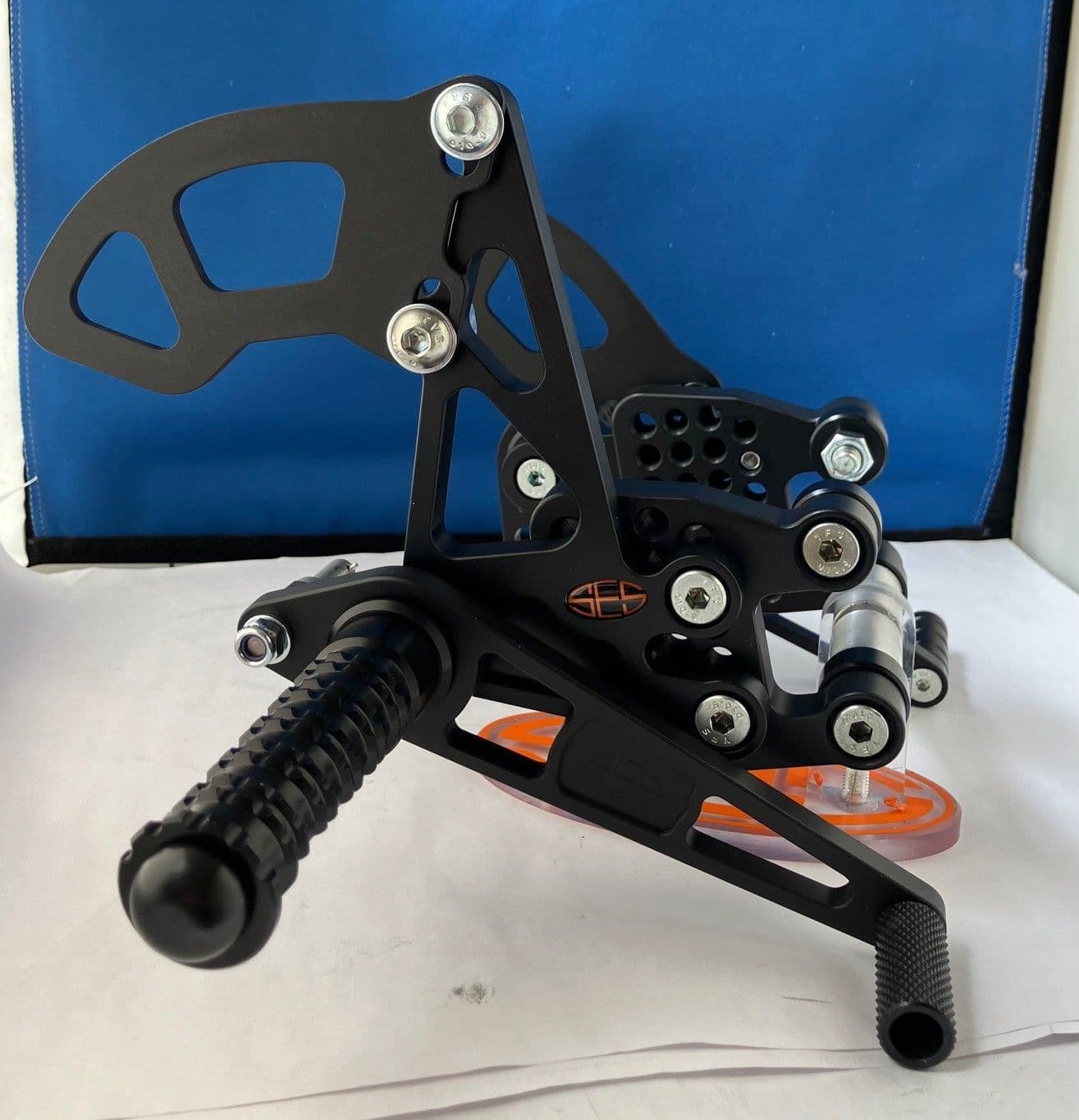 Adjustable Rearsets - Kawasaki ZX-10R 04-05 RSK004