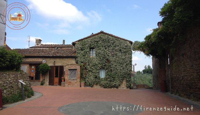 レオナルド・ダ・ヴィンチ、ルネサンスの天才を生み出した小さくつつ