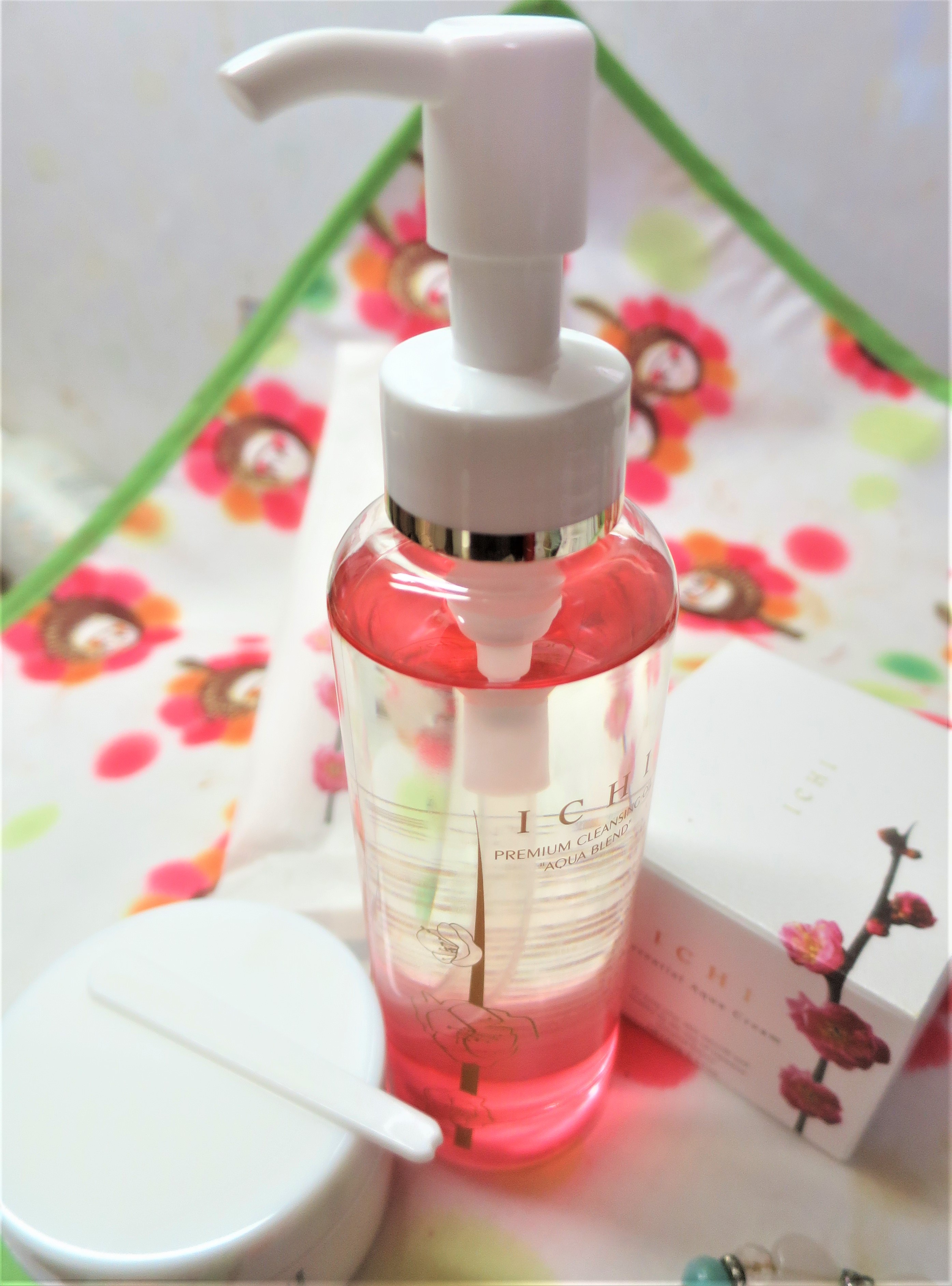 ICHIプレミアムクレンジングオイル・モイスチャライザー