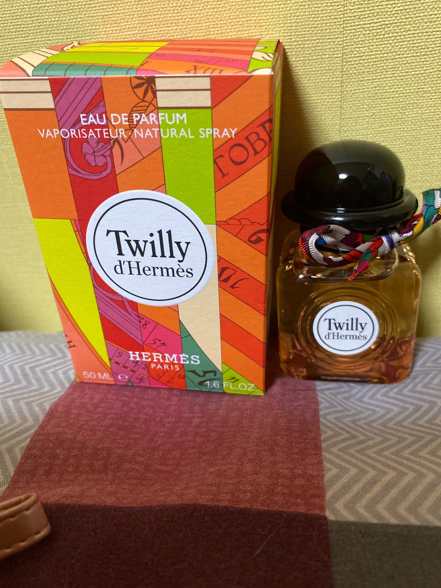 Twilly d'Hermès ヘアミスト 50mlツイリードゥエルメス Twilly d'Hermes Perfumed hair mist - 50 ml | Hermès Canada