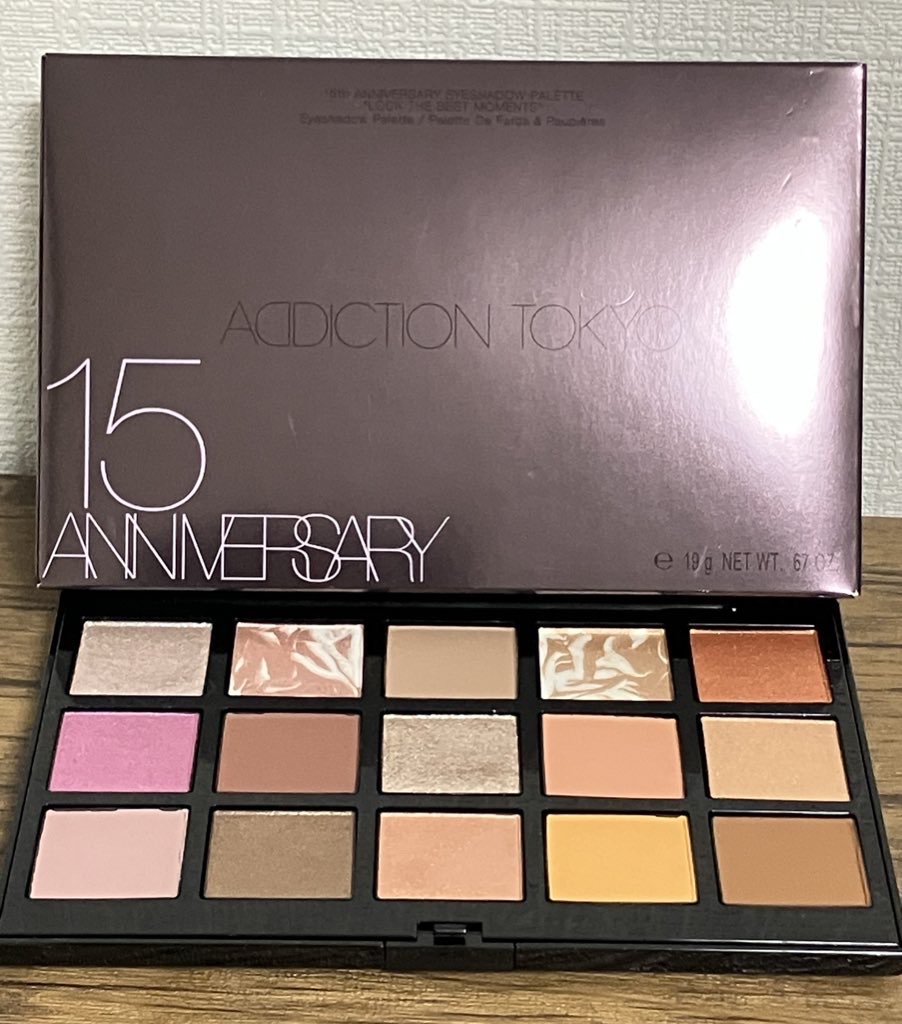 アディクション / 15th アニバーサリー アイシャドウパレット “ロック