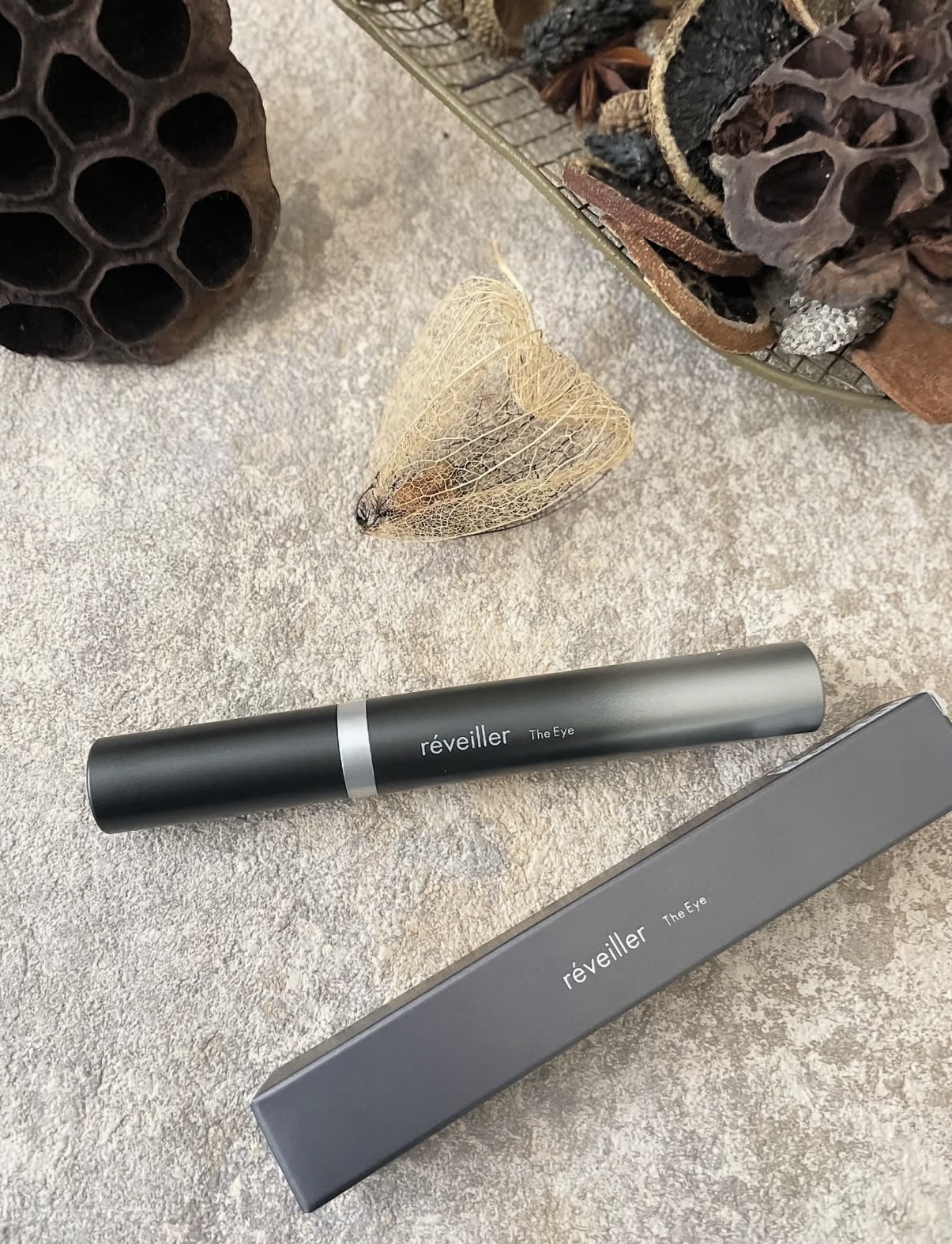 reveiller（レヴェイエ） / The Eye（ジアイ） 15gの公式商品情報