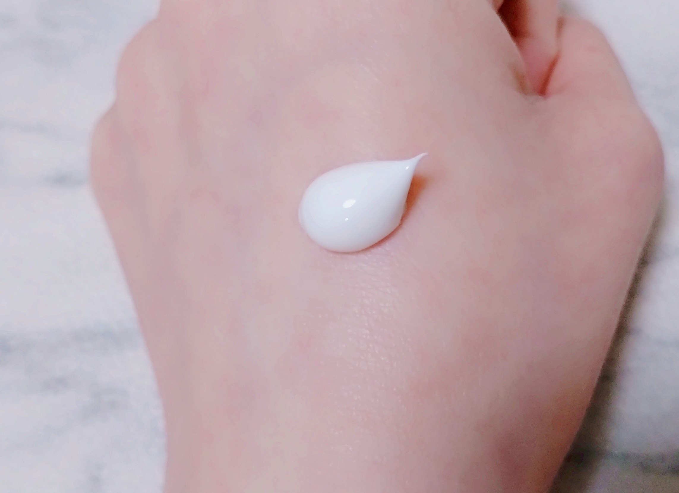 メナード / フェアルーセント 薬用パック ホワイトの公式商品情報