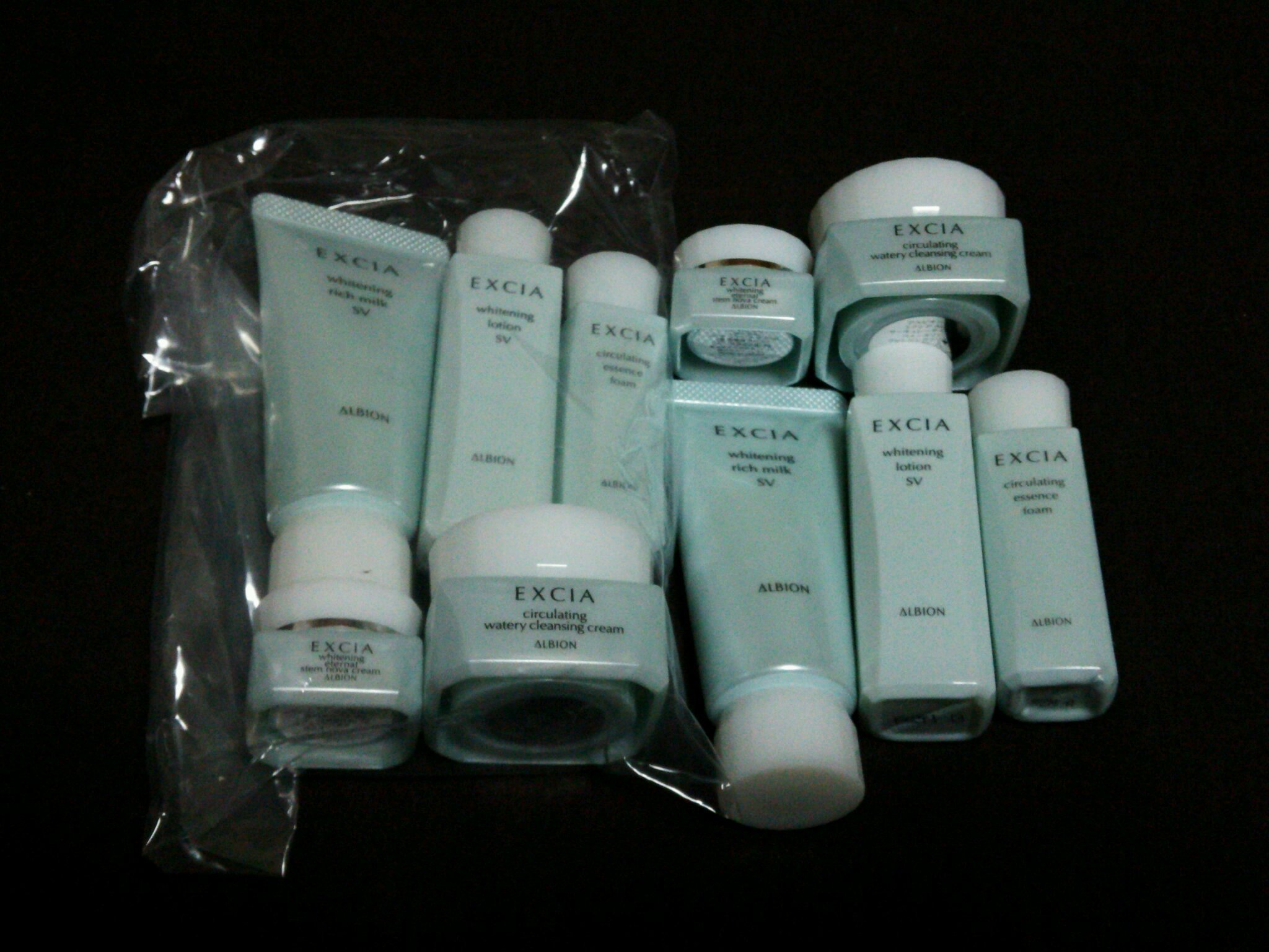 アルビオン / エクシア AL ホワイトニング リッチミルク SVの公式商品