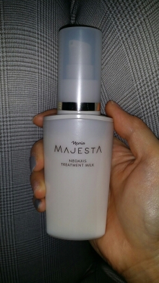 マジェスタ ネオアクシス / トリートメントミルクの公式商品情報｜美容