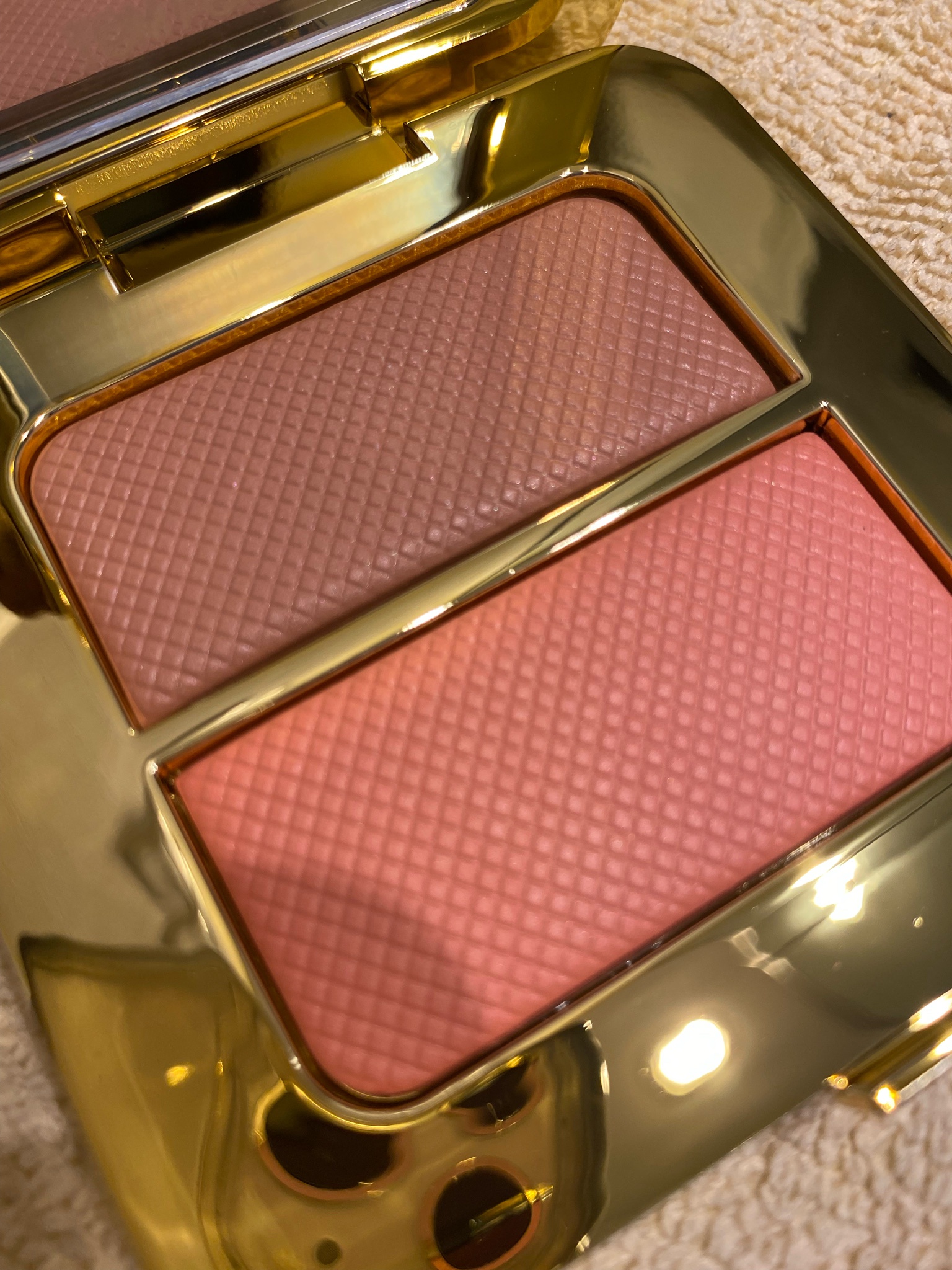 トム フォード ビューティ / シアー チーク デュオの公式商品情報