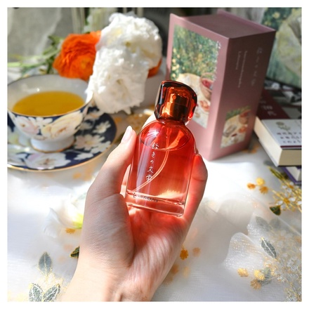 Libroaria / 飴色の文学 Libroaria オードパルファン 50mlの公式商品