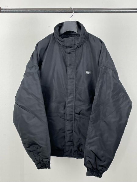 CHALLENGER / NYLON RUNNER JACKET -Black-