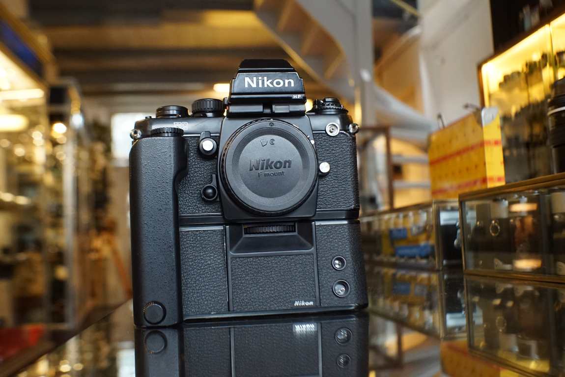 Nikon F3HP body + MD-4 motor drive - Fotohandel Delfshaven / MK Optics