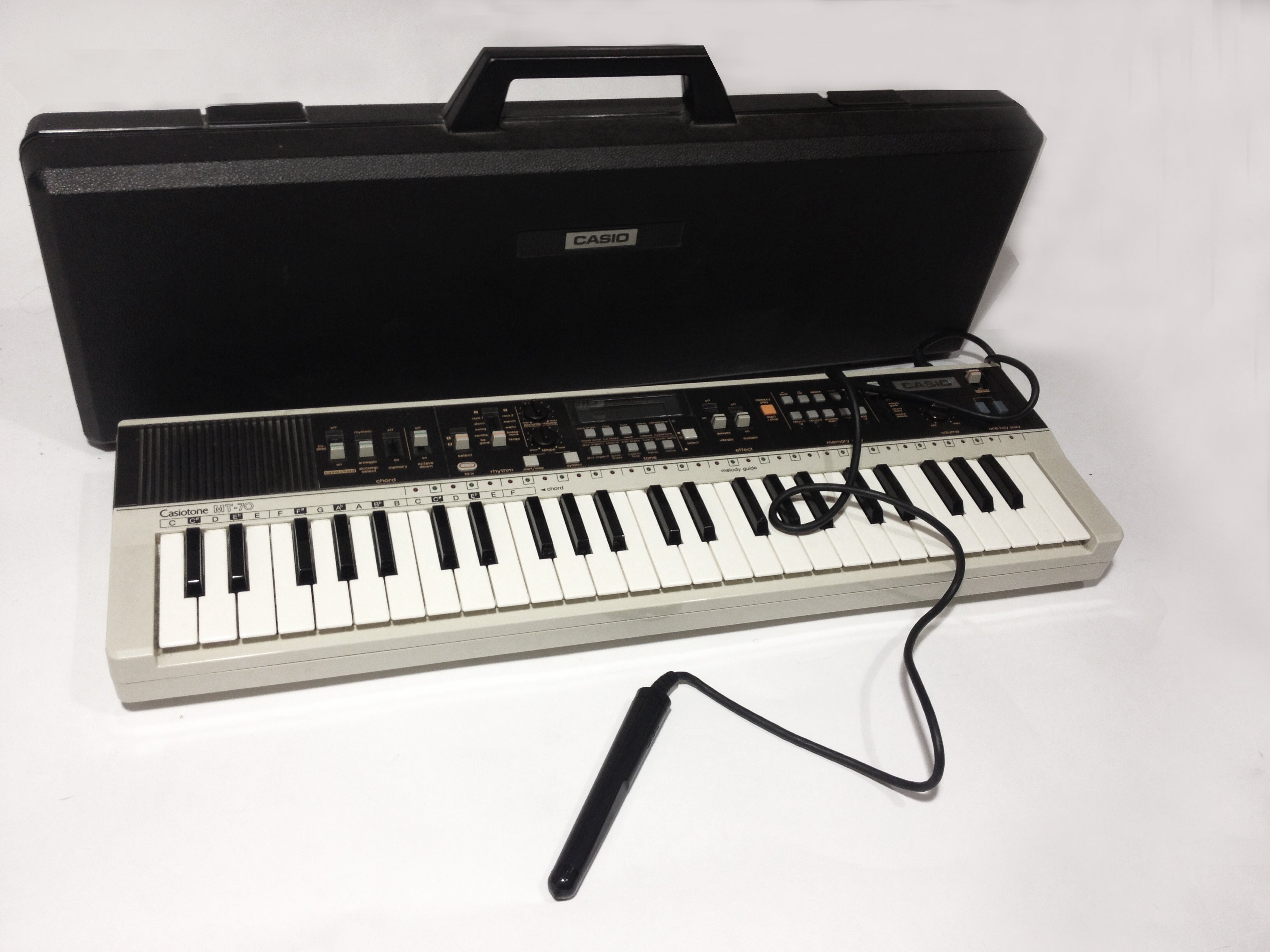 Casio MT-70 – Found Sound