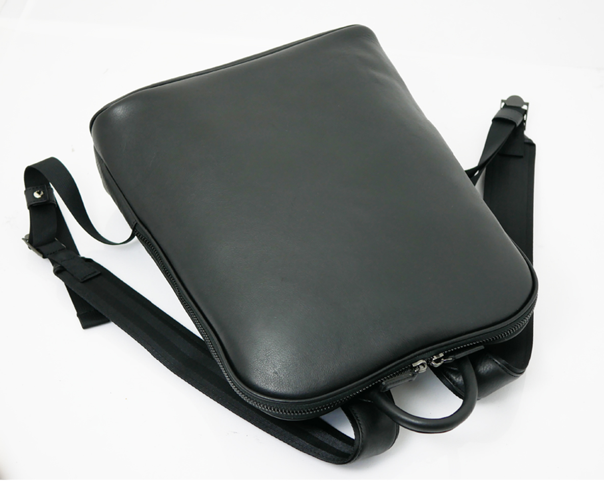 オイルミーリングPCリュック(S) - Flathority(フラソリティ)公式通販サイト