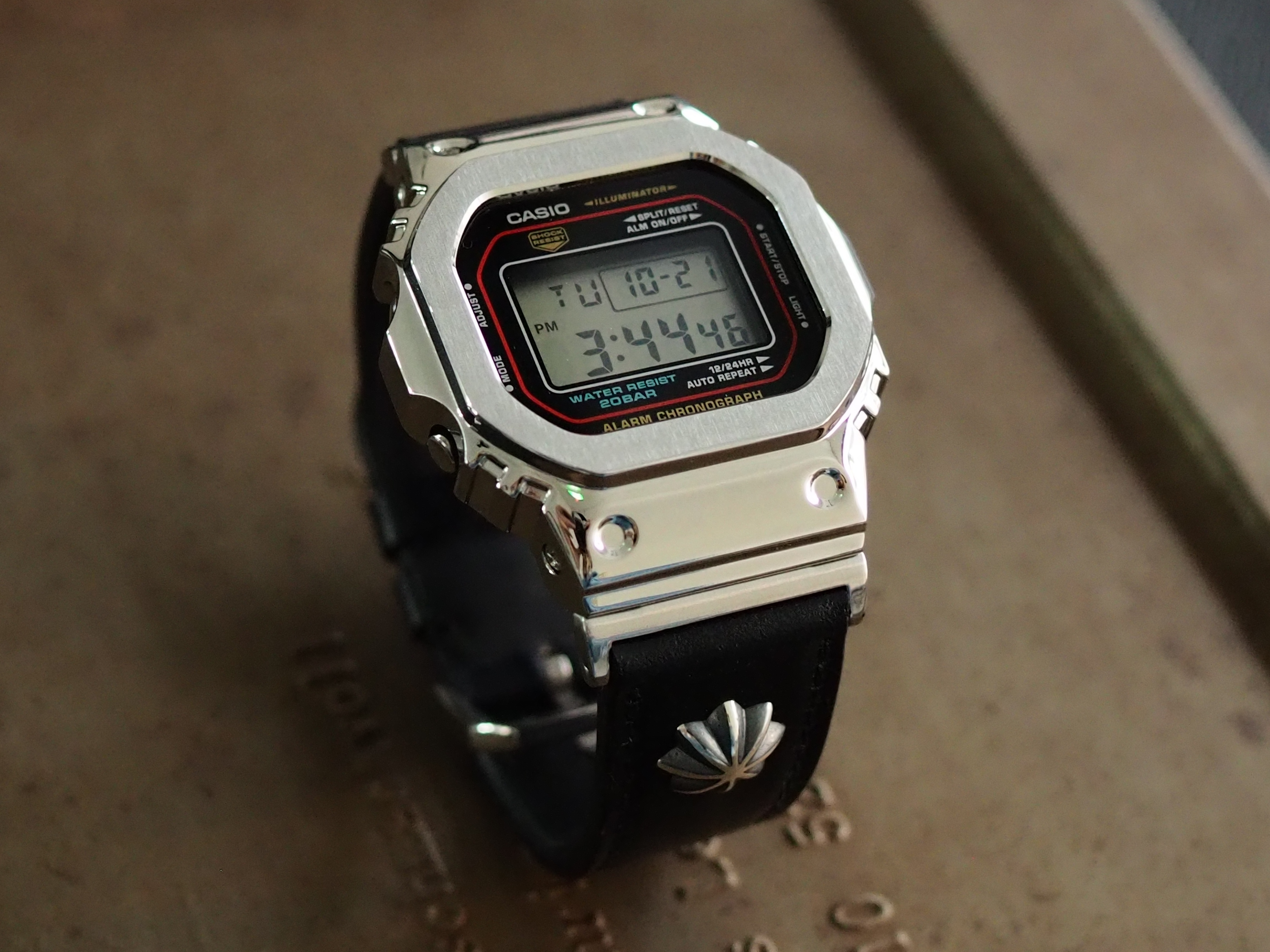G-SHOCK カスタム用レザーベルト（バンド）とベルト・ベゼル交換による