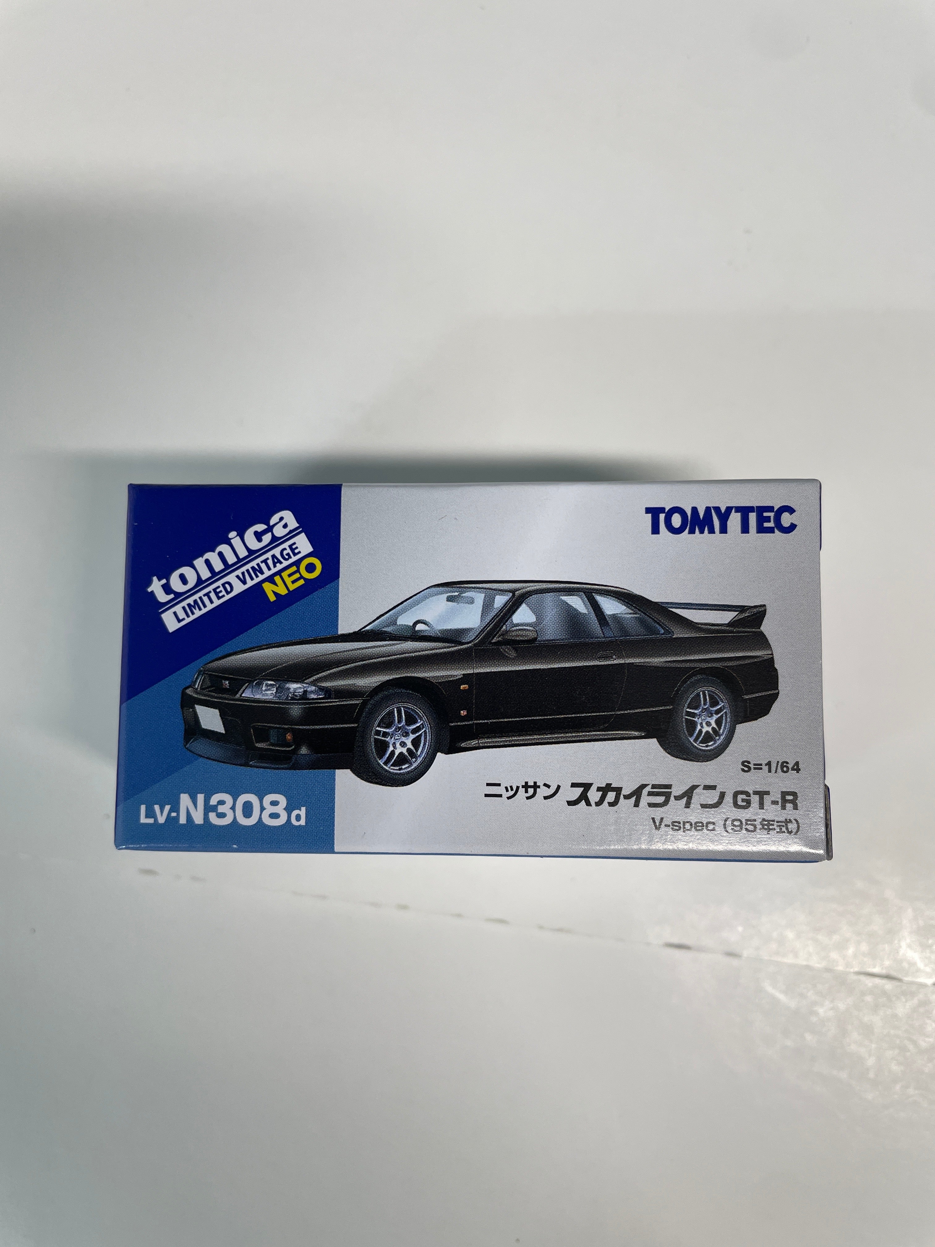 Tomica Limited Vintage Neo 1/64 LV-N308d Nissan Skyline GT-R V