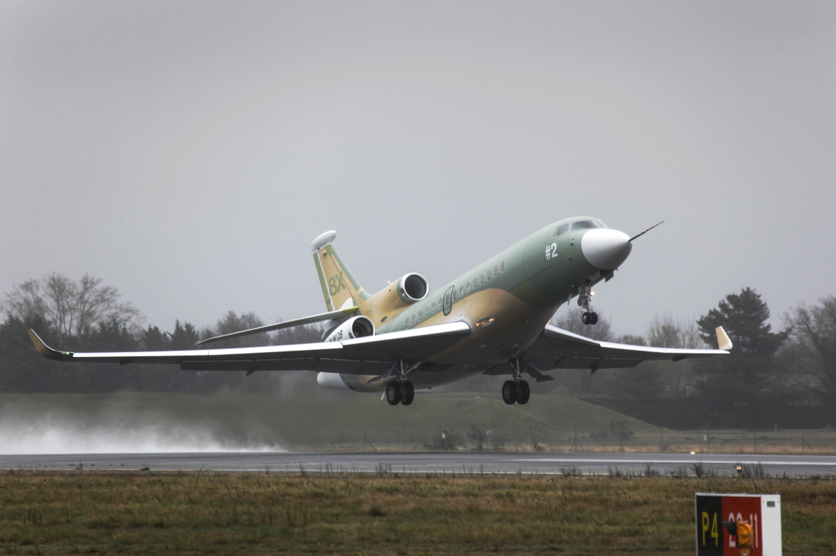 ダッソー、超長距離ビジネスジェット「ファルコン8X」初飛行 | FlyTeam