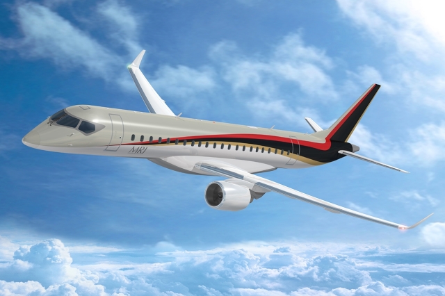 三菱航空機、待望の国産ジェット機 MRJをロールアウト | FlyTeam ニュース