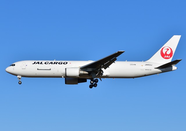 白くなった新生“JAL CARGO” いよいよ始動！ 成田/台北線で運航開始