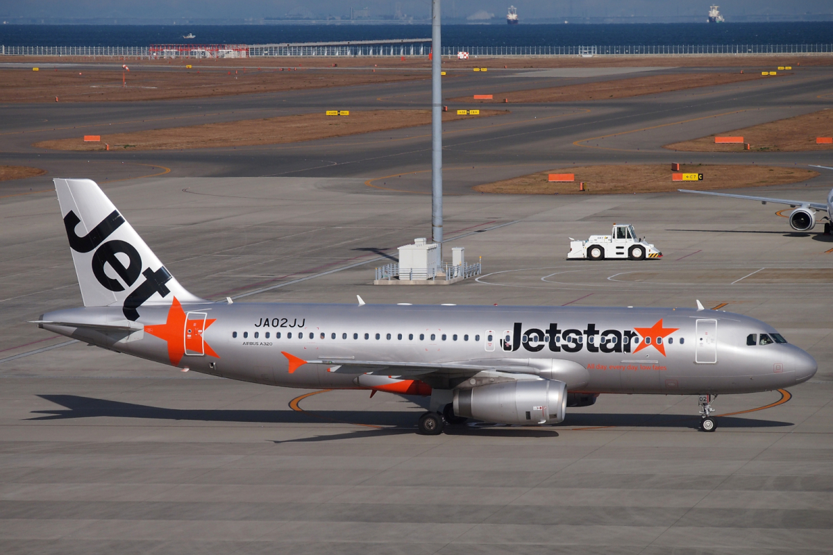 ジェットスター 現行塗装と新デザイン、比較してみよう！ | FlyTeam