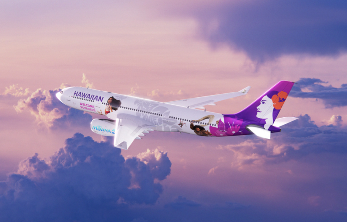 初便は羽田へ！ ハワイアン航空、「モアナと伝説の海2」特別塗装を公開