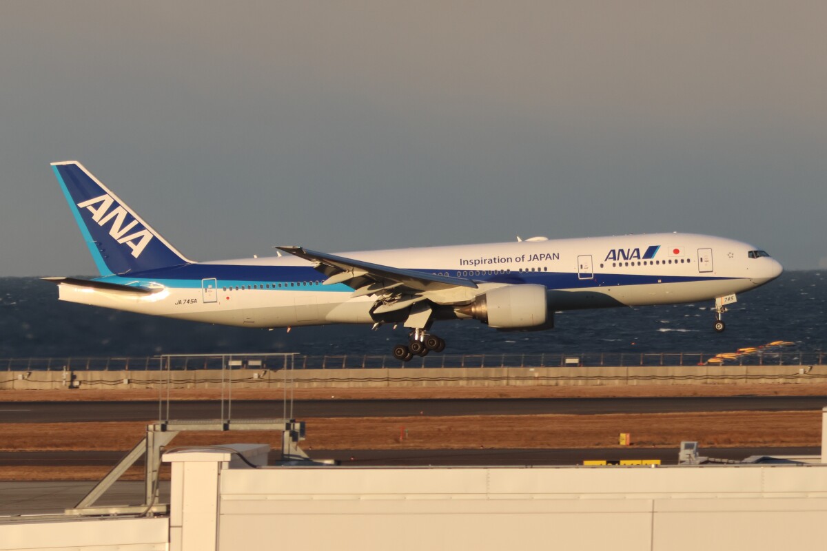 注目された飛来機情報】737クラシックが次々！トルコカーゴや772LRなど