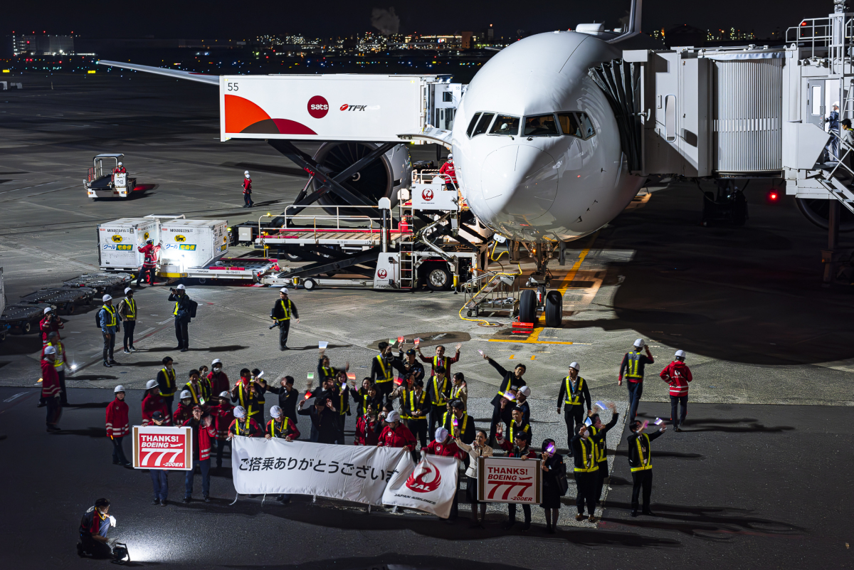 注目された飛来機情報】SEVENTEENやサメ肌機の就航、フランスからの