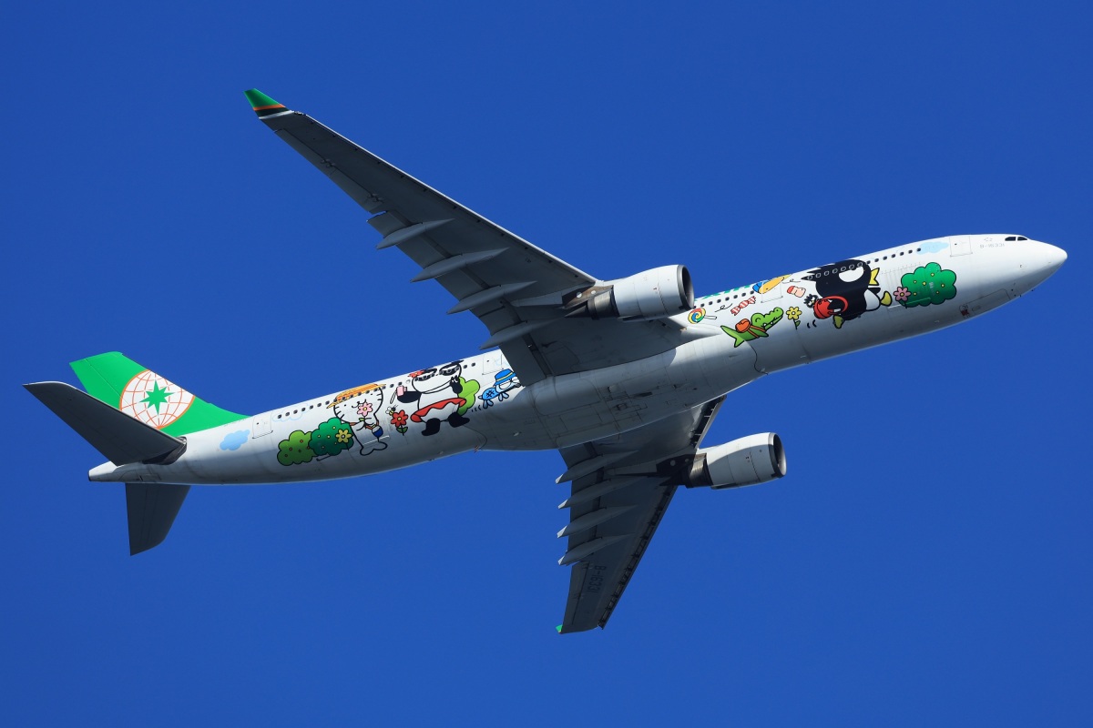 2024 最新版】エバー航空 “ハローキティジェット”カタログ、現役機は