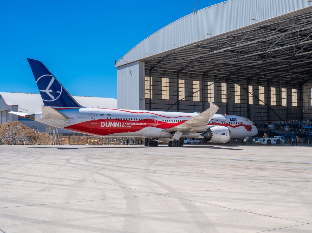 ルフトハンザの整備会社、マルタでの787重整備初号機がドックアウト