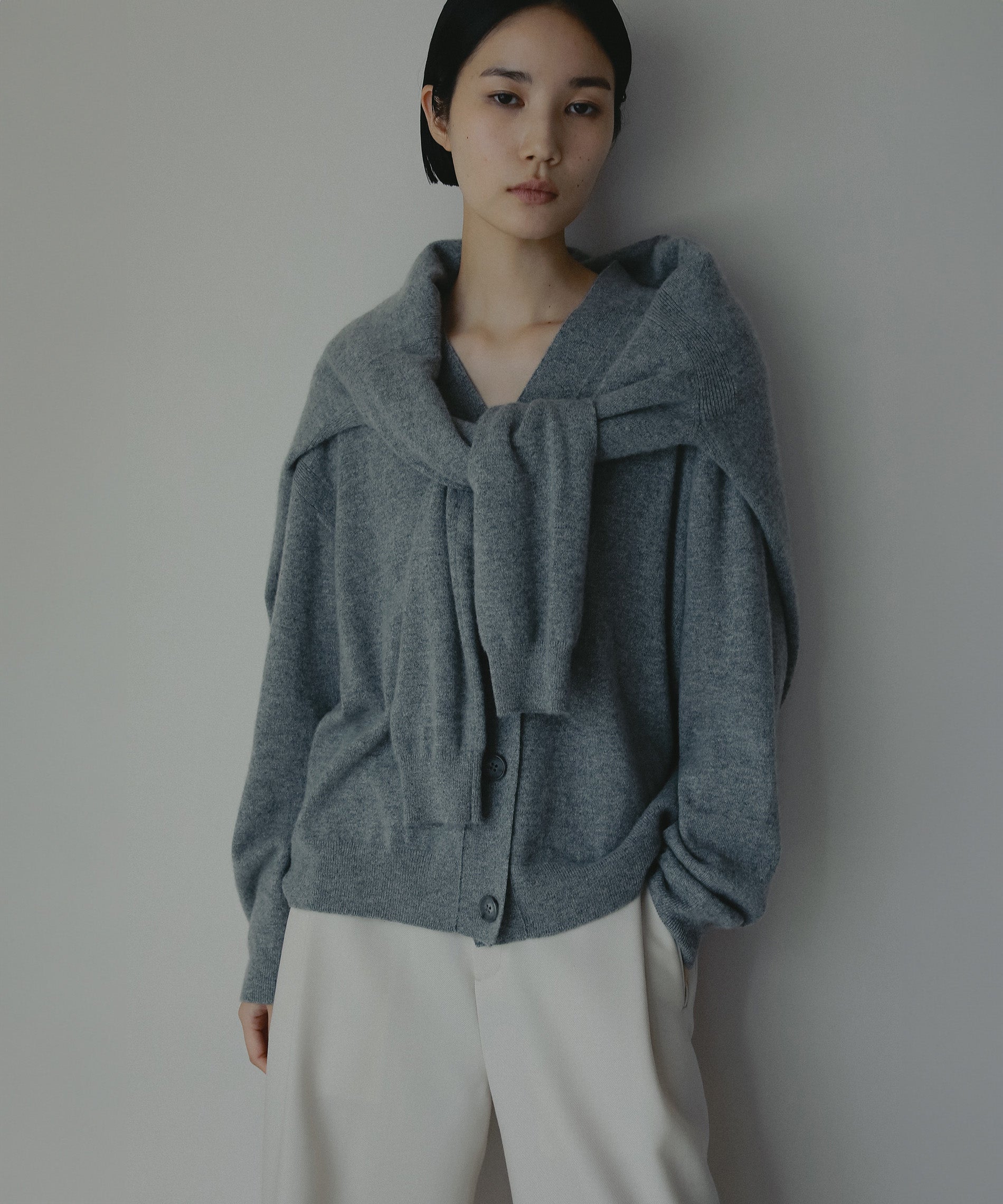 キラキラフェザーニットカーディガン｜Stola.（ストラ）公式通販サイト