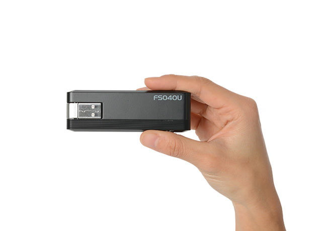 LTE USBドングル +F FS040U｜富士ソフト株式会社
