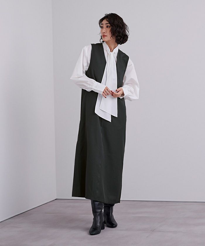 ソフトツイルディープVネックIラインワンピース | ur's（ユアーズ）