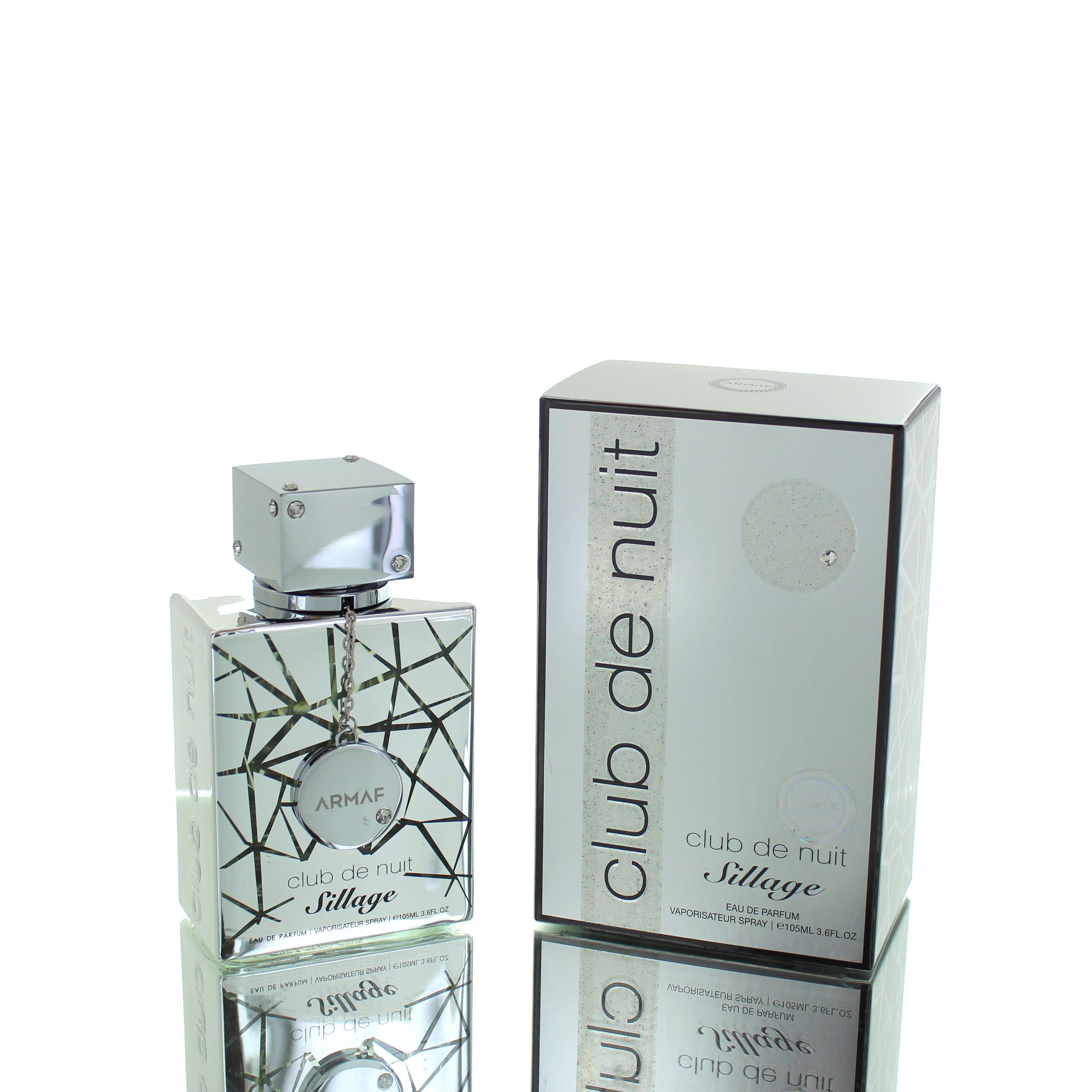 Club De Nuit Sillage: Citrus Burst, Blackcurrant, Florals, Woody