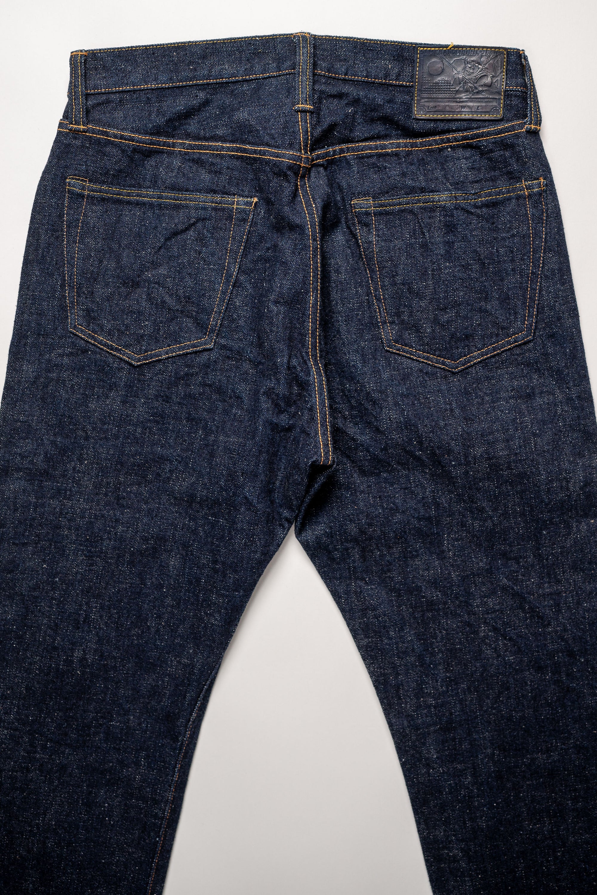 Samurai S211AX Ai Benkei - 18oz Natural Indigo Relaxed Tapered