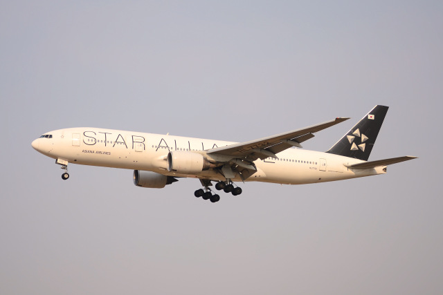 アシアナ航空 A330-323 Airlinertags スターアライアンス3色 アシアナ