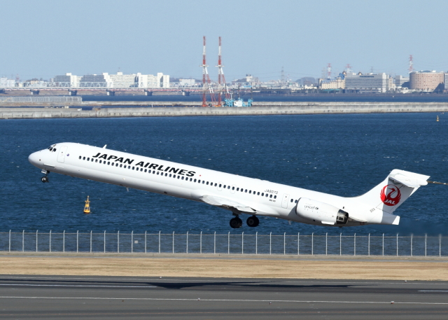 JAL (日本航空) 機材一覧 マクドネル・ダグラス MD-90 | FlyTeam