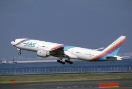 日本エアシステム 機材一覧 ボーイング777-200 | FlyTeam(フライチーム)