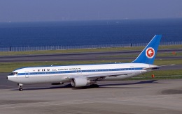 モヒカンジェット」特別塗装機 全日空 (767-300 | JA602A) ガイド