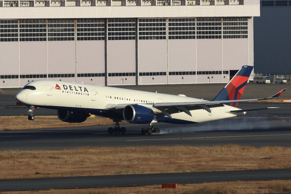 デルタ航空 Airbus A350-900 N501DN 羽田空港 航空フォト | by chiko