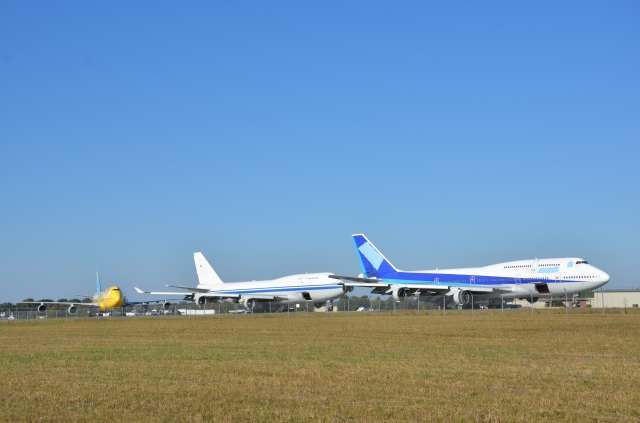 機体記号 : JA8957 (ANA) 特別塗装機「ピカチュウジャンボ」 航空