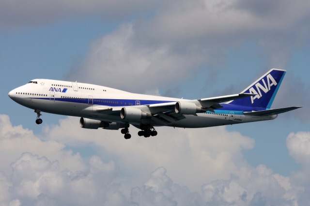 ポケモンジェット1999」特別塗装機 全日空 (747-400 | JA8964) ガイド