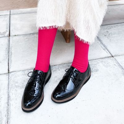 enchanted(エンチャンテッド)の本革ウイングチップレースアップ