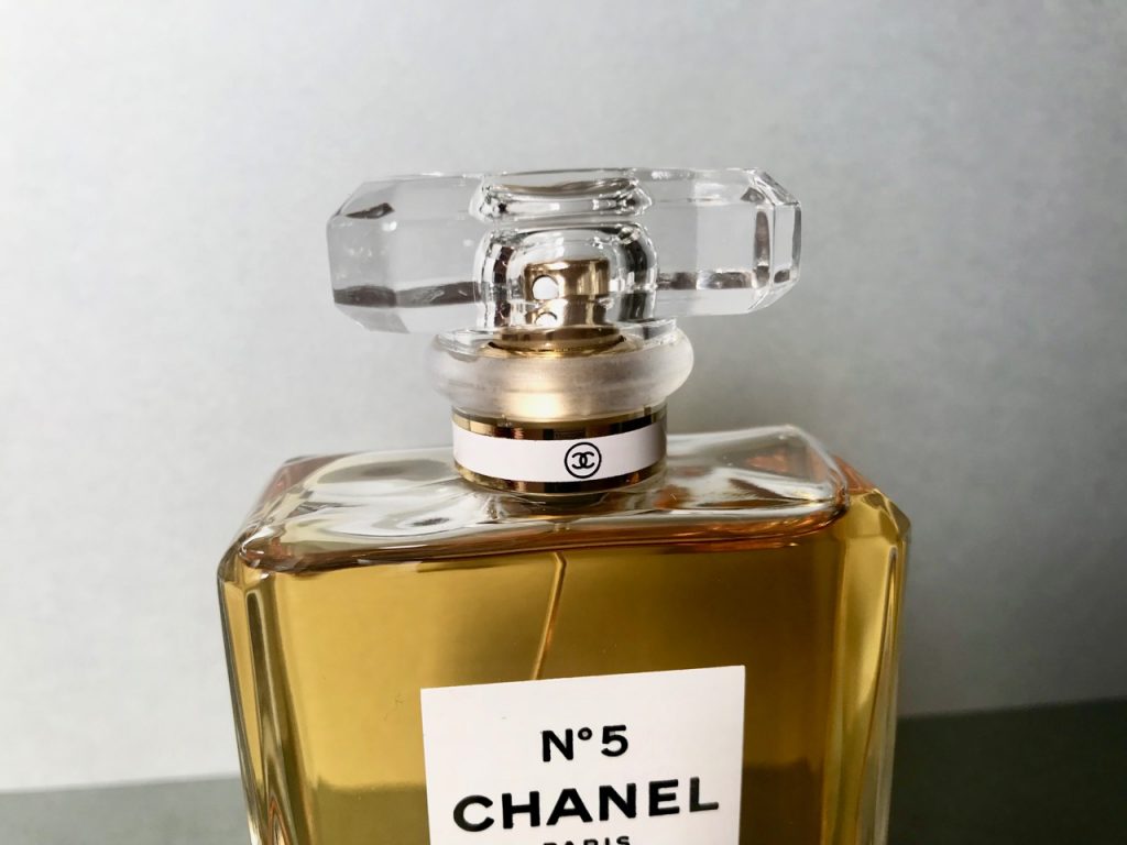 シャネル オードゥ パルファム No.5 ナンバーファイブ Amazon | 【国内