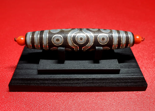 kiza‼️西蔵老礦古代伝承九眼天珠 西蔵老礦古代伝承 九眼天珠 - メルカリ