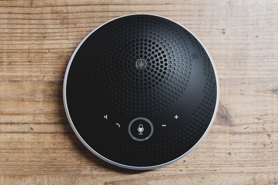 テレワーク用にヤマハのスピーカーフォン YVC-200 を購入｜FUJI X が