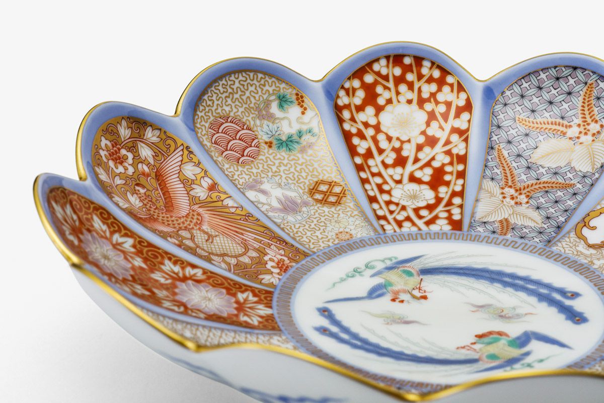 明治 深川製磁 色絵金彩 裏菊文 菊花割鉢 伊万里 有田 明治 深川製磁