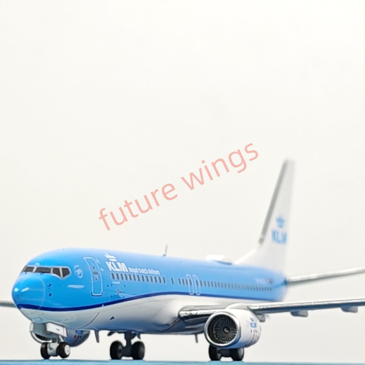 1:400 AeroPolaris KLM B737-800 PH-BCL Aircraft Model+Free Tractor