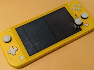 SwitchLite(スイッチライト)のスライドパッドが反応しなくなってしまっ