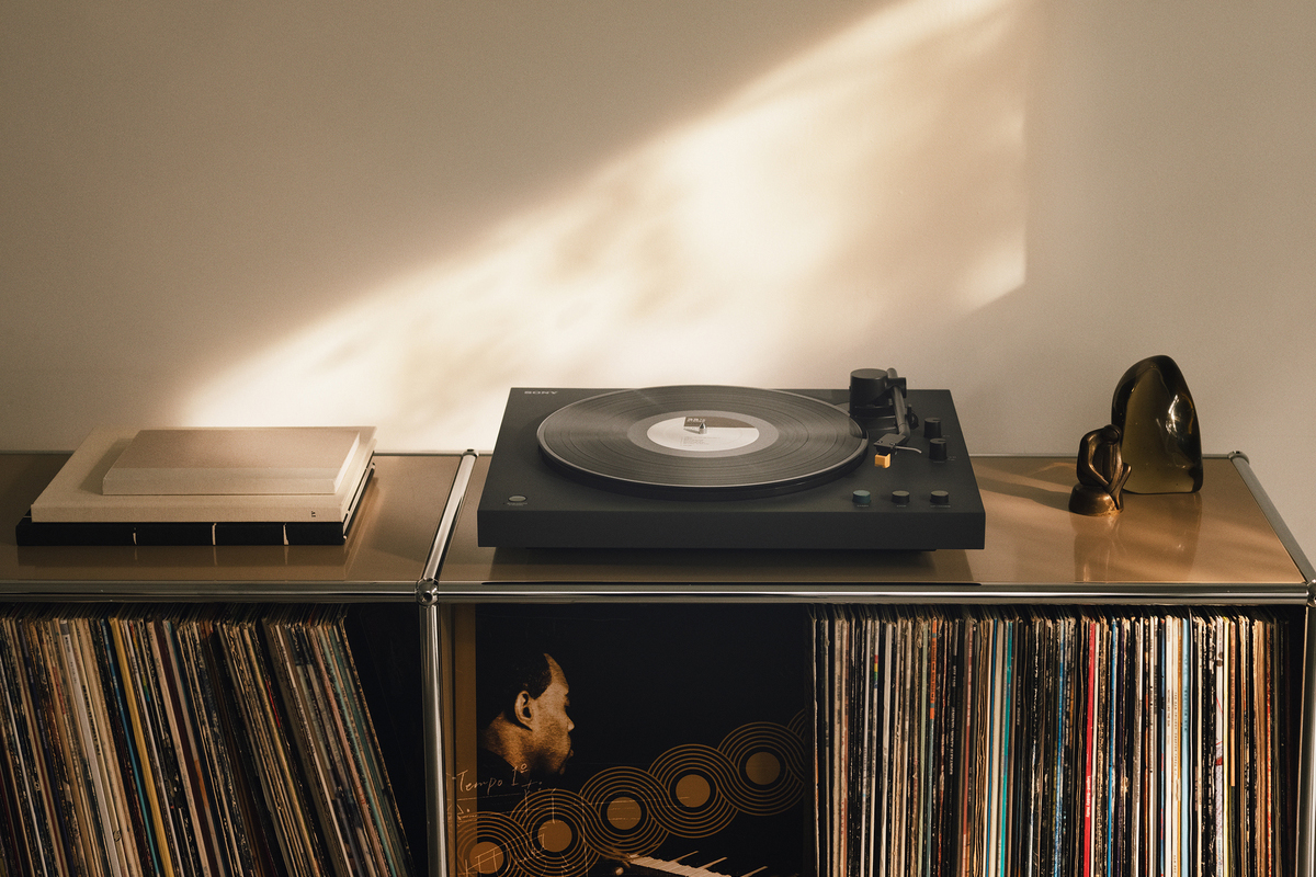 ソニー、ワイヤレス接続にも対応したステレオレコードプレーヤー2機種