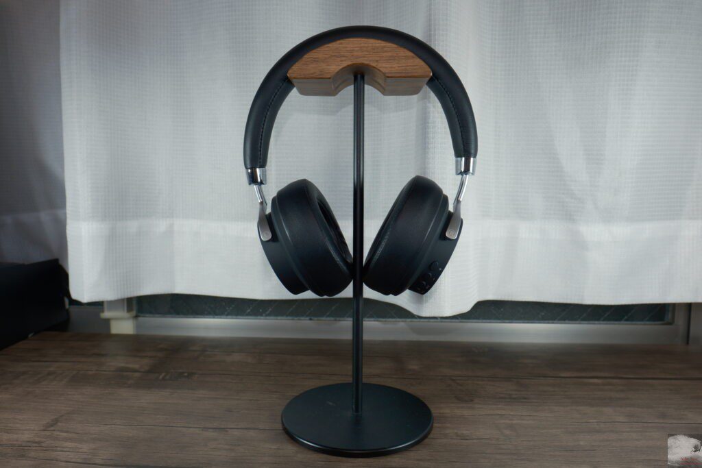 ワイヤレスヘッドホン ANIMA AOW03「リコリス・リコイル」たきな ONKYO