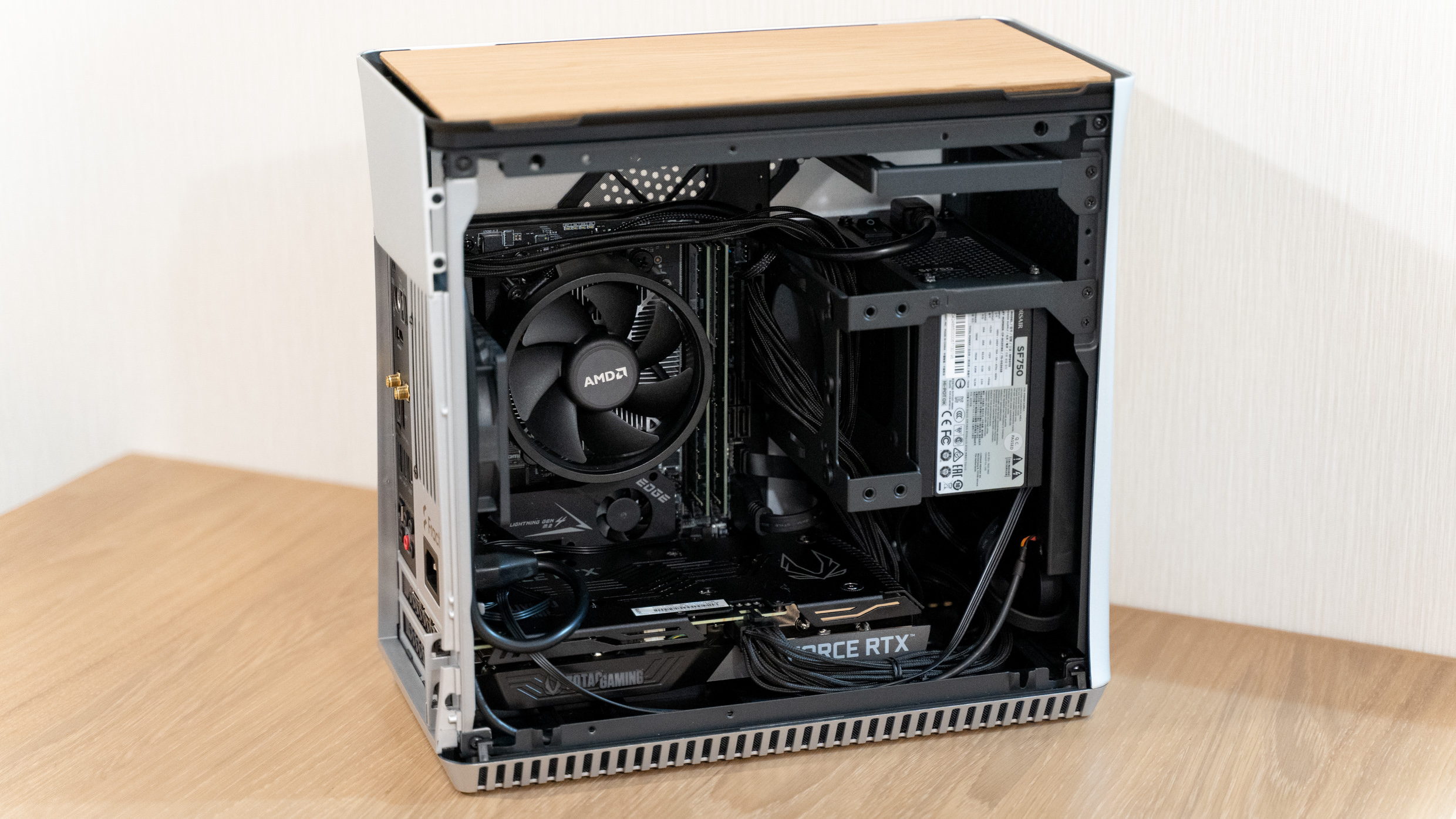 オトナの自作PC計画4：冷却編」Era ITXに簡易水冷CPUクーラーを