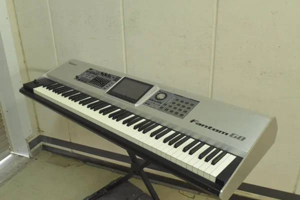 YAMAHA ヤマハ 電子キーボード シンセサイザー 61鍵盤 PSR-340 - 楽器