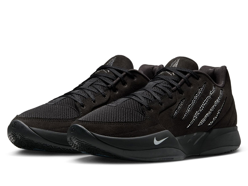 スワロフスキーのクリスタルが煌めく『NIKE JA 2 Scratch Black Label